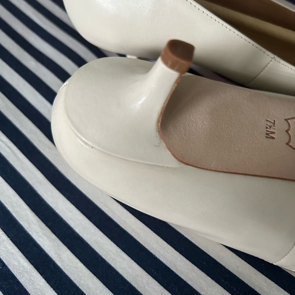 TORY BURCH ELIZABETH 40MM PUMP HEEL - Picture 4 of 9